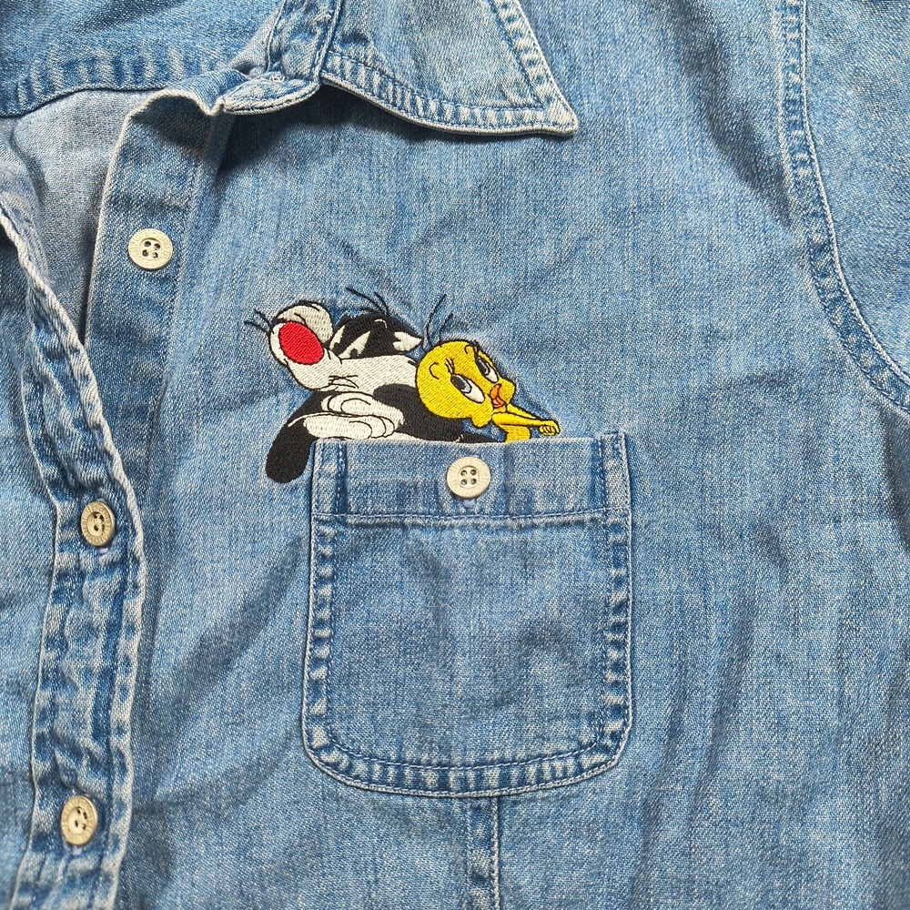 Vintage Looney Tunes Shirt Womens XL Blue Denim Tweety Sylvester 90s Chambray SS